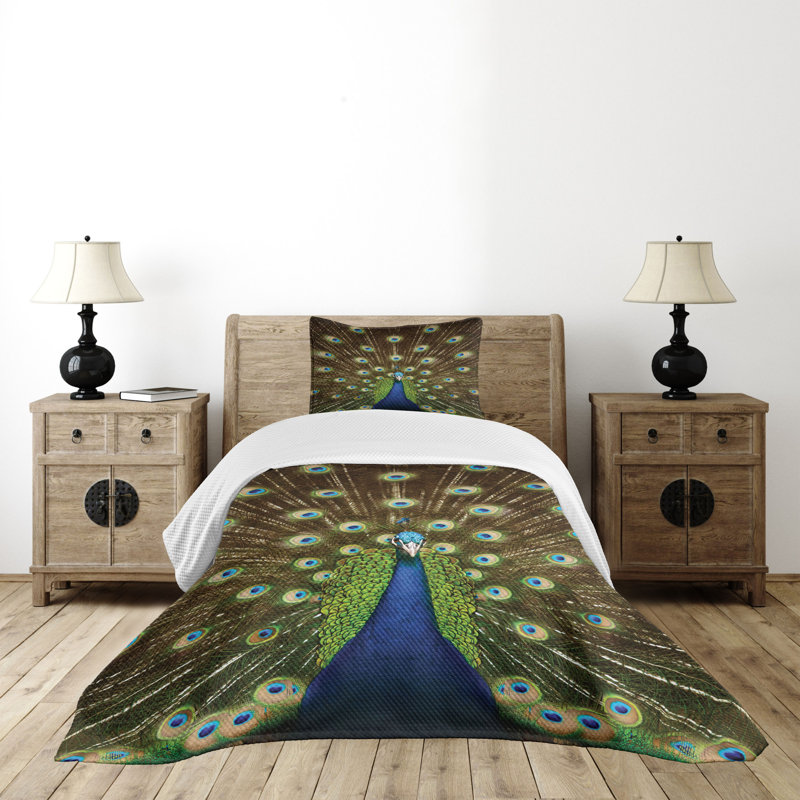 Twin White Quilted Bedspread Set with Peacock Design