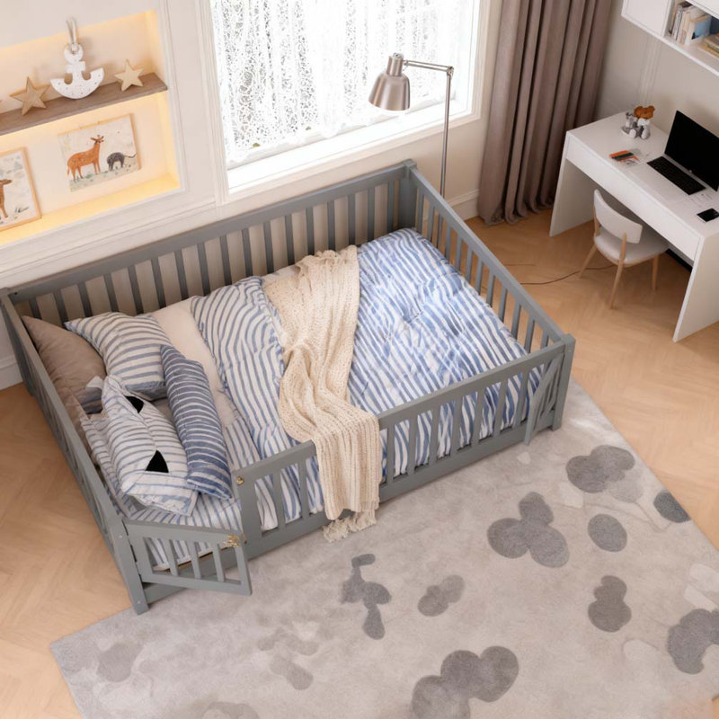Lit double sur pied avec barrières de sécurité et porte, Double, gris