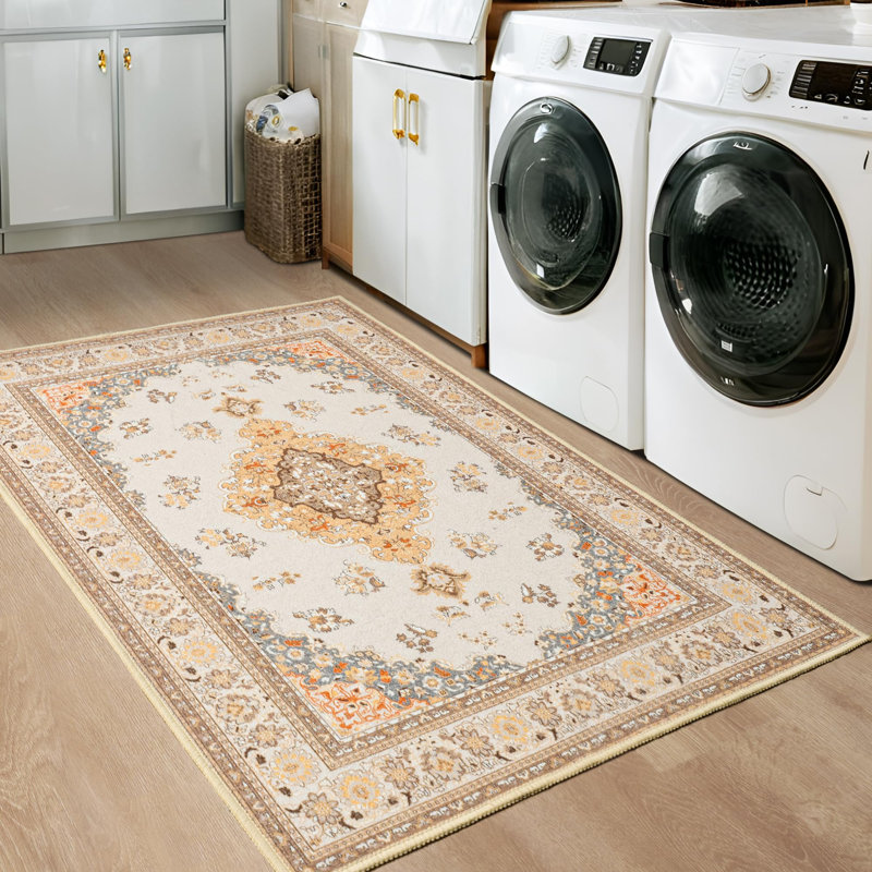 Ultra-soft, low-pile, vintage print decorative rug, washable, non-slip, Rectangle 2' x 3'