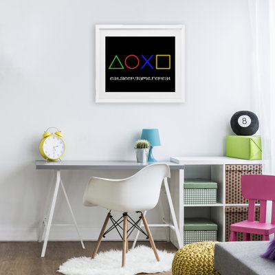«Neon Gaming Symbols & Words», reproduction encadrée sous verre, design par Christine Simpson Art