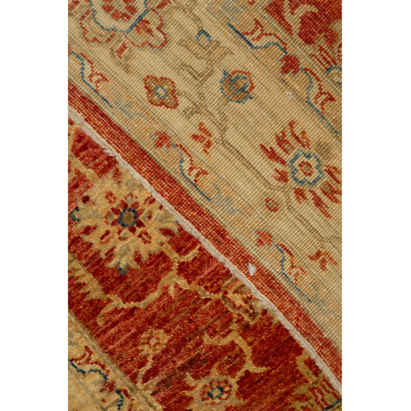 Tapis rouge noué à la main de haute qualité