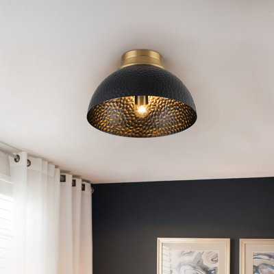 Plafonnier semi-encastré 3 lumières à dôme martelé