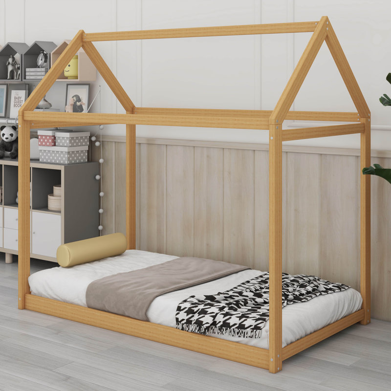 Lit en bois, lit sur pied avec lattes de bois, lit simple