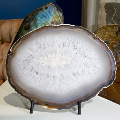 Picturesque Polished Thin Agate Plate