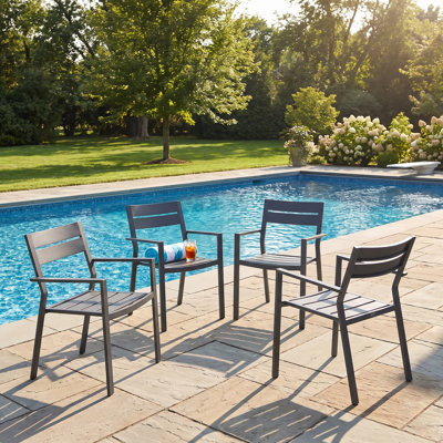 Chaises de salle à manger d'extérieur empilables en métal 