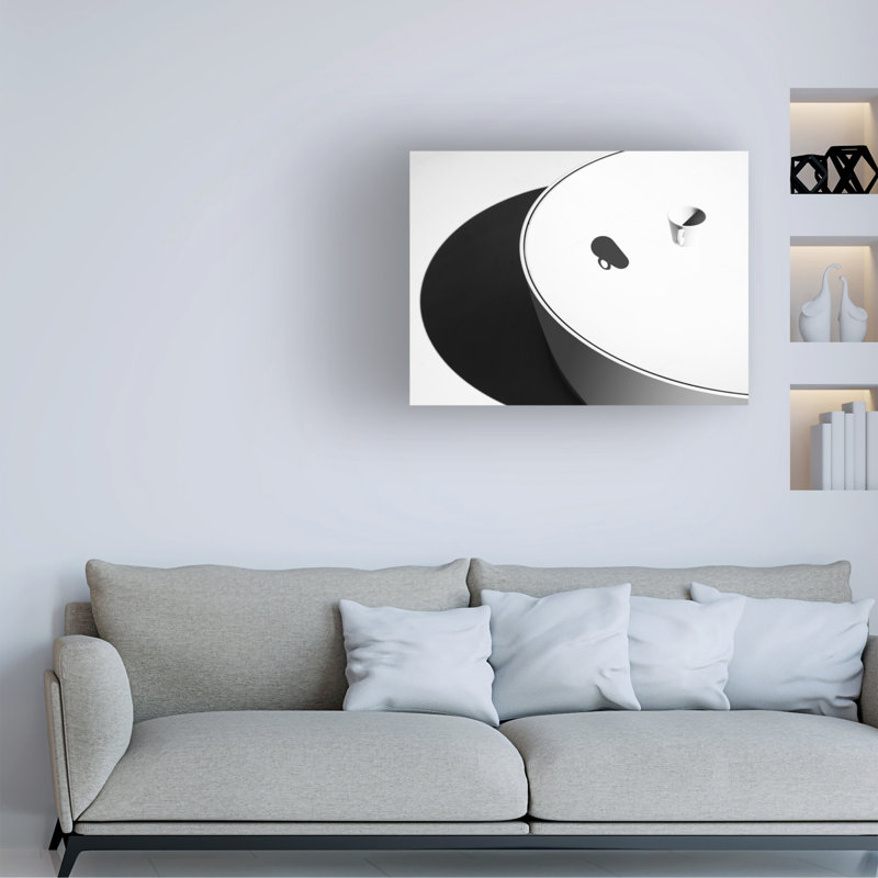«Cup of Joe» par Luc Vangindertael La Grange - photographie sur toile tendue, H 24 po x l 32 po x P 2 po