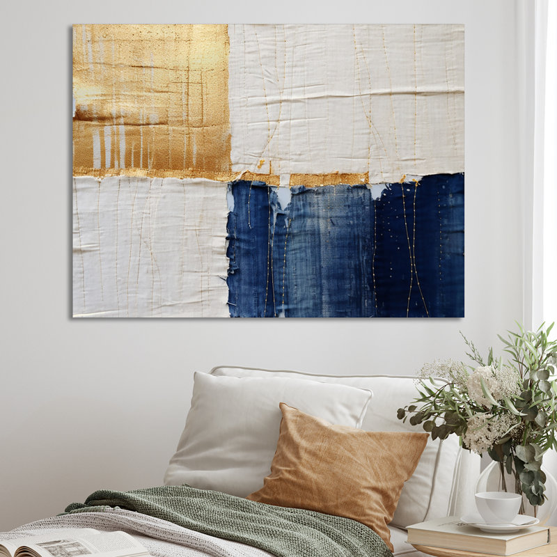 A Touch of Gold and Kings Blue - peinture abstraite, art mural, H 34 po x l 44 po x P 1,5 po, Toile tendue