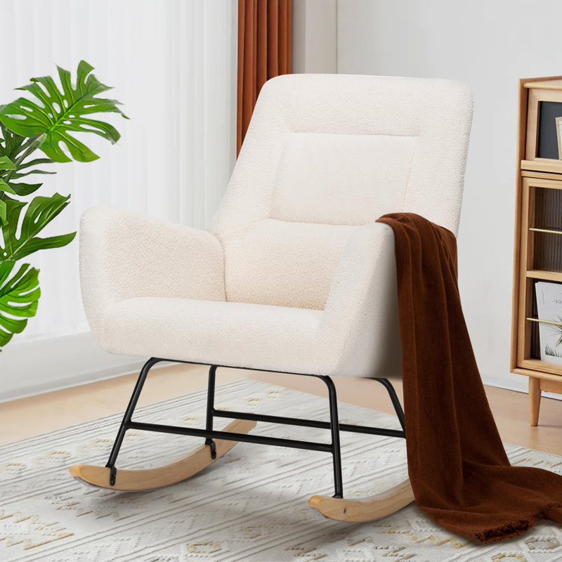 Petit fauteuil berçant Lachlainn
