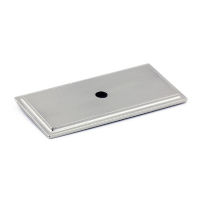 Plaque arrière rectangulaire à boutons