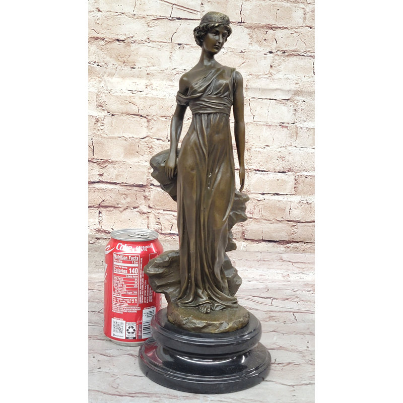 Figurines et sculptures Bacca