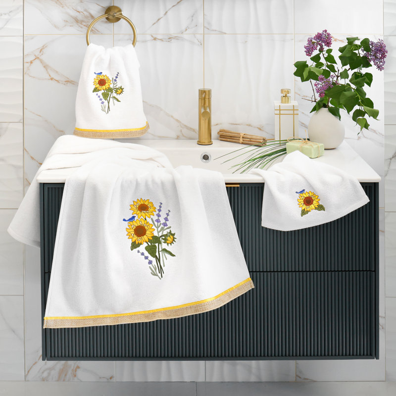 4 Piece 100% Turkish Cotton Towel Set, White