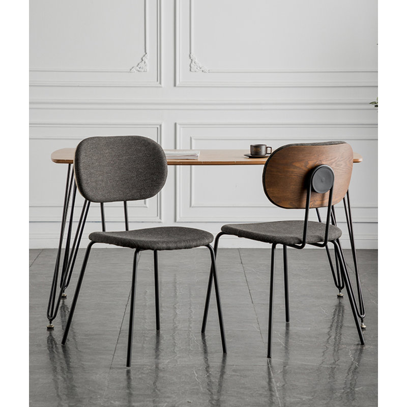 Chaise en bois massif Nordic Retro
