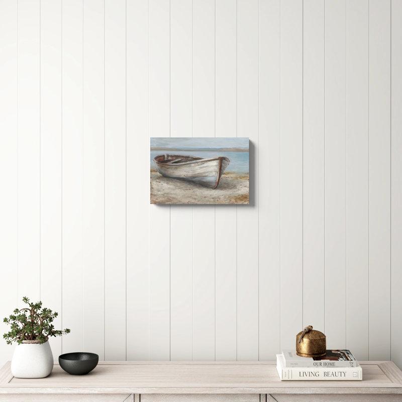 «Whitewashed Boat I» par Ethan Harper, reproduction d'art sur toile, H 12 po x l 18 po, Toile tendue, Sans cadre