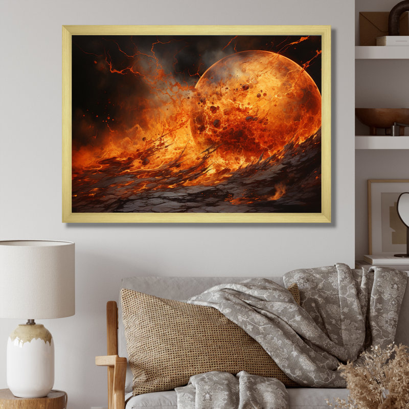 Planète Io Fiery II sur toile, H 34 po x l 44 po x P 1,5 po, Encadrement doré