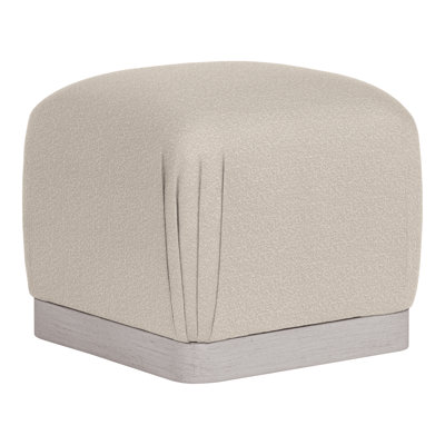Nola Ottoman