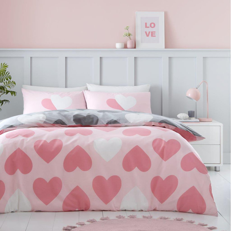 Hotel Style Hearts Duvet Cover Set with Matching Pillowcases - Polycotton Fabric Available in Single Double King UK, King