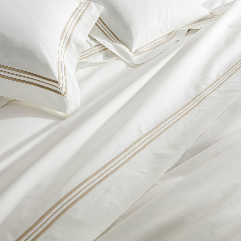 Triplo Bourdon Pillow Sham, Standard, White/Savage Beige
