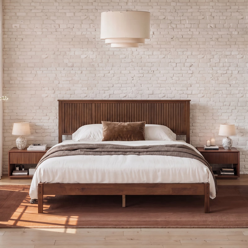 Lit en bois d'hévéa massif avec tête de lit ondulée Waveline, Mocha Walnut