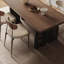 Table de salle à manger de style rétro-107122724