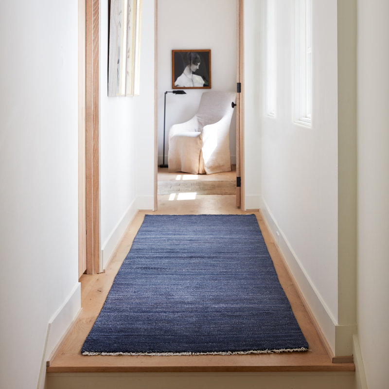 SAGA Hand Knotted Wool Area Rug, Rectangle 7'9" x 9'9"