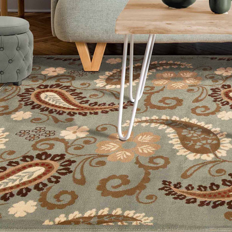 Aristizabal Vintage Floral Power-Loomed Indoor Area Rug, Rectangle 4' x 6'