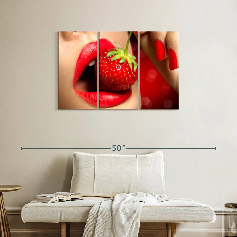 Yarlin Strawberry Lips, 24" H x 38" W