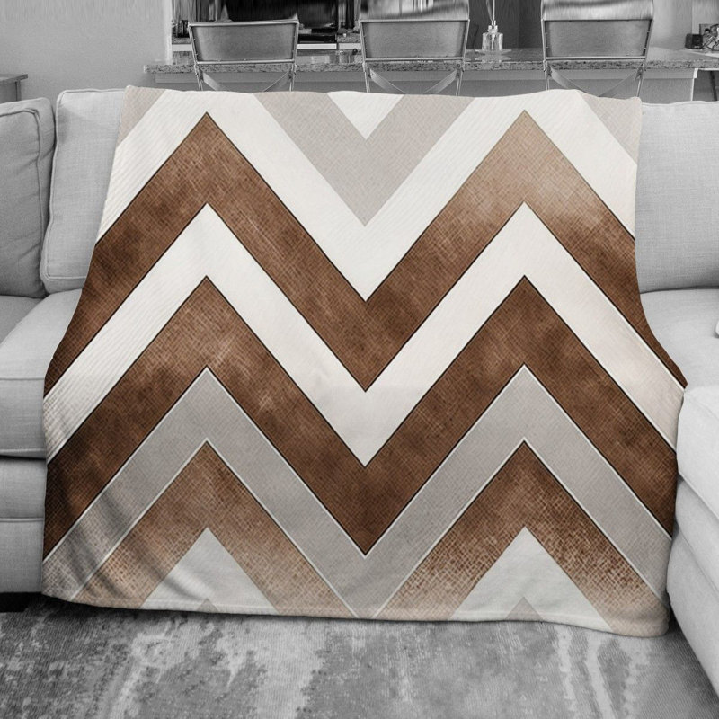  Wavy Lines Fleece Throw