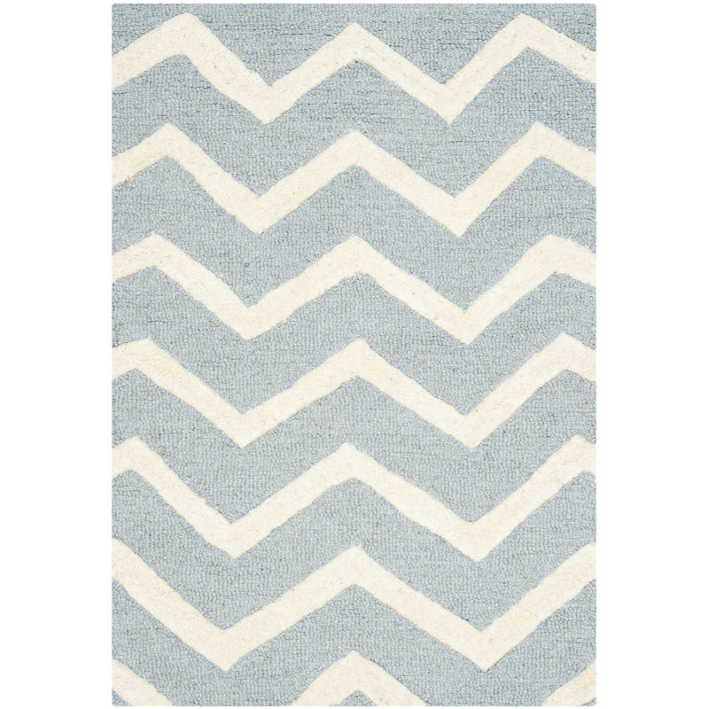 Sanyla Hand Tufted Wool Chevron Rug, Rectangle 2'6" x 4'