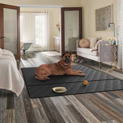 Boltuch Geometric Polyester Pet Bed