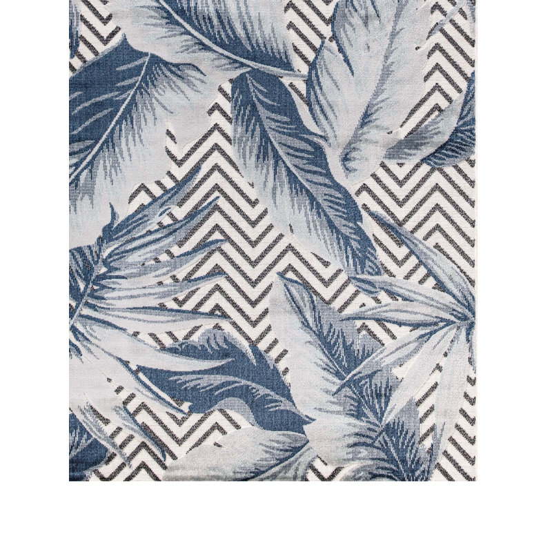Alumita Floral Indoor / Outdoor Area Rug, Rectangle 2'7" x 4'11"