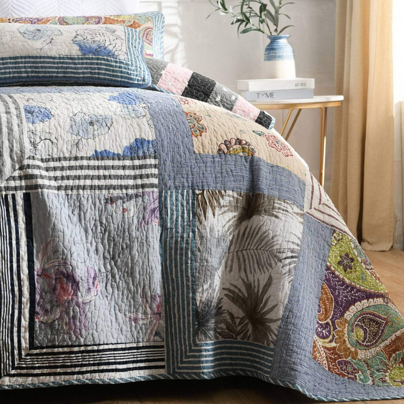  HoneiLife  White Swirl  Cotton Handmade Patchwork 3-Piece King Size Quilt Sets, King Quilt + 2 Standard Pillowcases