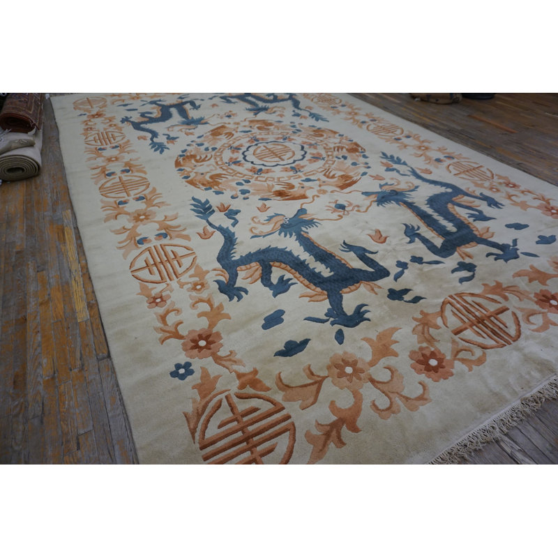 Light Ivory Color Antique Chinese Artistic Dragon Design Large Size Area Rug