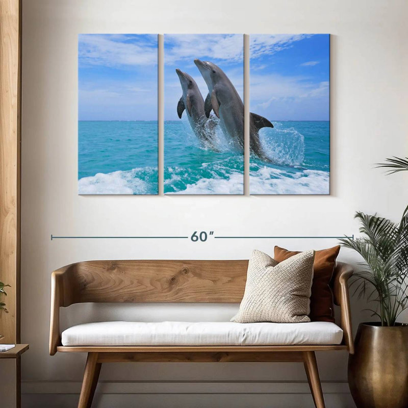 Bramph dauphins jouant en mer, H 32 po x l 50 po