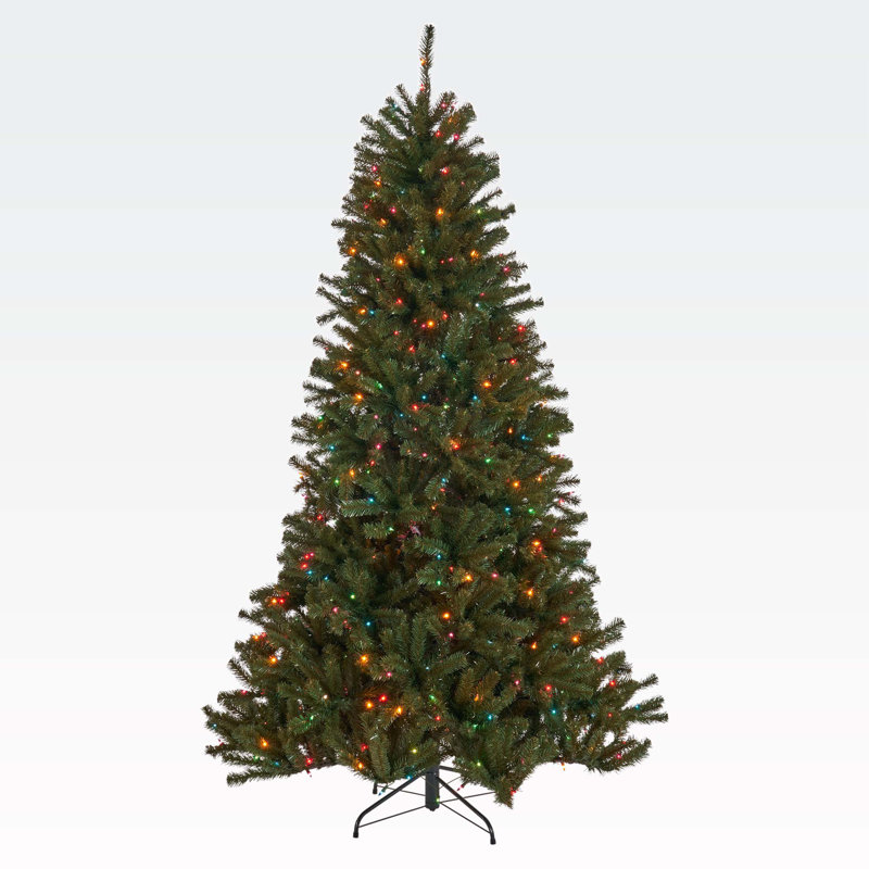 7' Noble Hinged Tree