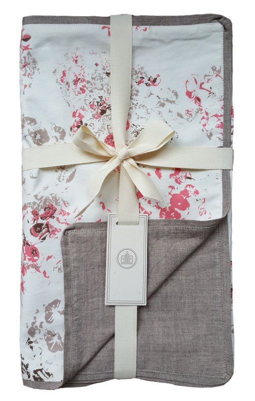 Bonnefoy  Cotton Table Runner, Pink