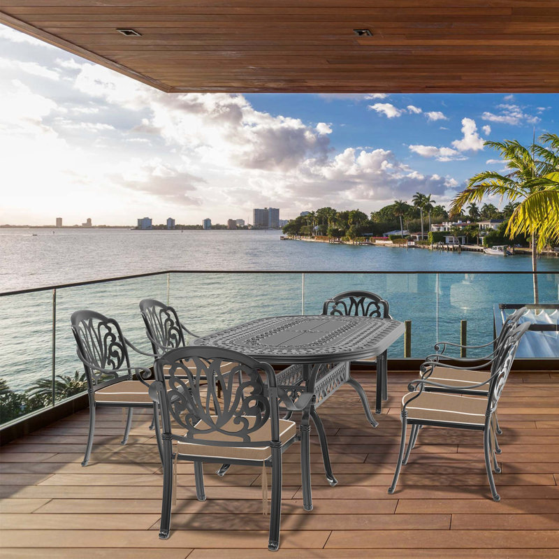 Ensemble de patio 7 pièces en fonte d'aluminium avec design empilable