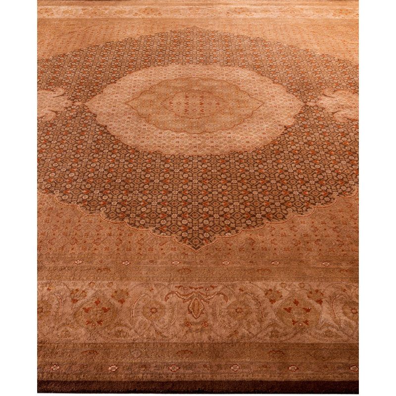 Tapis unique noué à la main beige Rachal, 8 pi 2 po x 10 pi 0 po