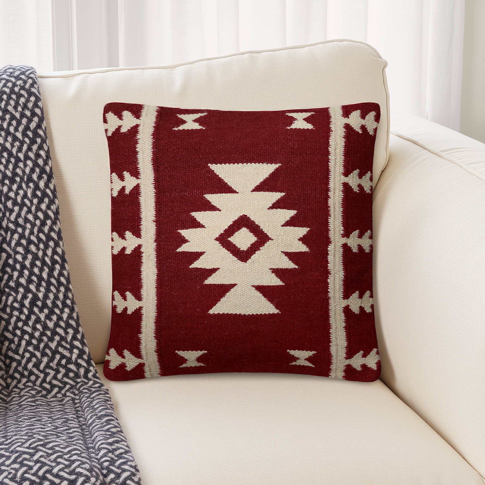 Donner 18" x 18" Wool Pillow Cover, Red