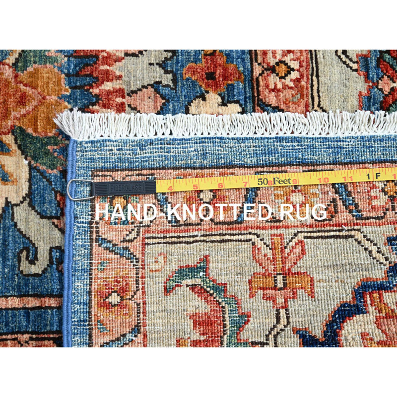 Tapis oriental bleu en laine naturelle 8 pi 3 po x 9 pi 9 po Heris fdence