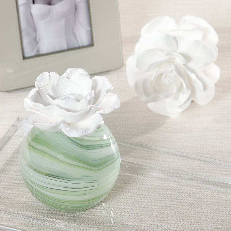 Diffuseur d'huile parfumée en porcelaine Petals, 1,69 oz, Fleur d'agrumes Capri