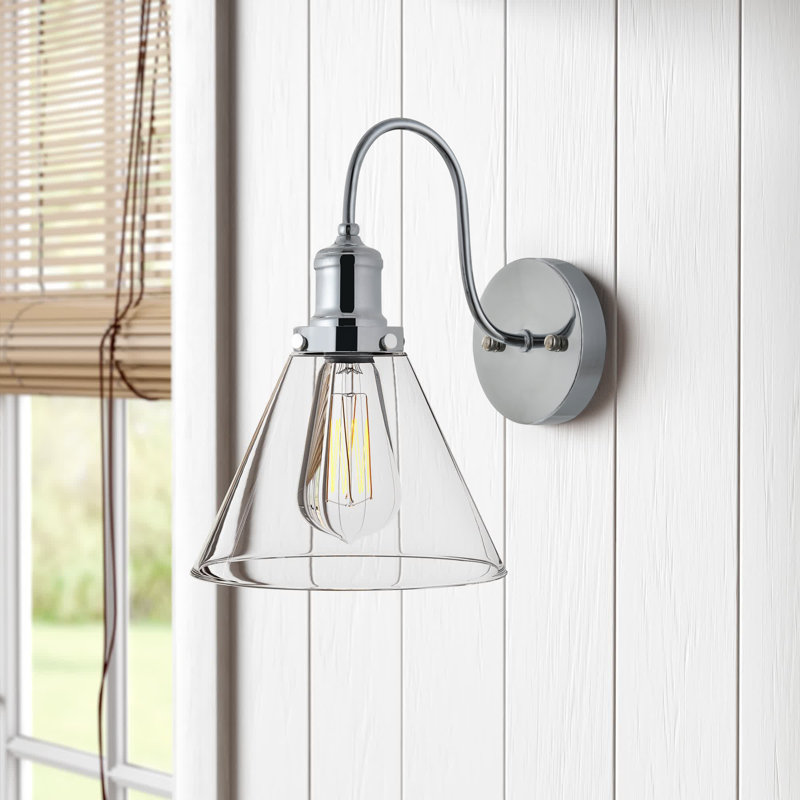 Rimma Armed Sconce, Chrome