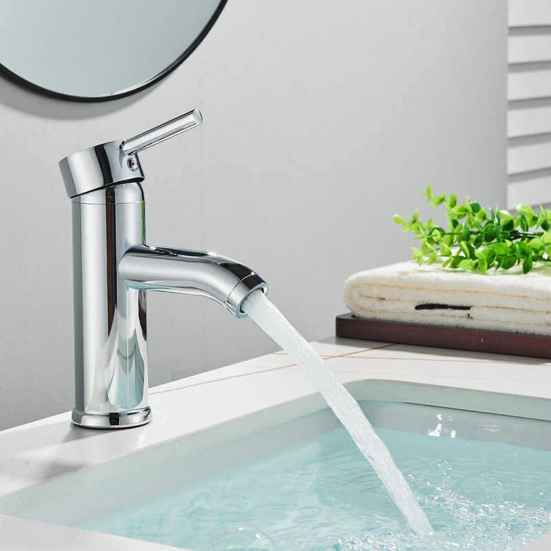 Deck Mounted Single-handle Bathroom Faucet