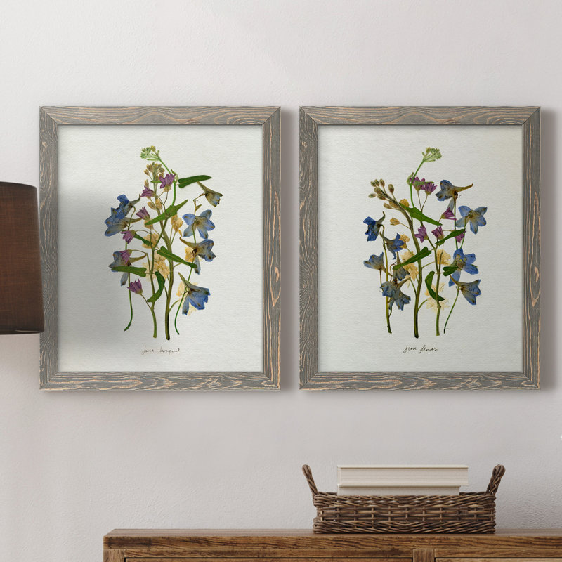 Pressed June Arrangement I - Ensemble de 2 peintures sur toile encadrées, Gris, H 20 po x l 34 po x P 1,5 po