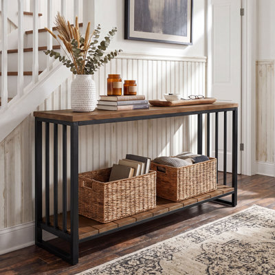 Table console rustique en bois massif à 2 niveaux, canapé d'entrée en métal noir avec tablette de rangement ouverte