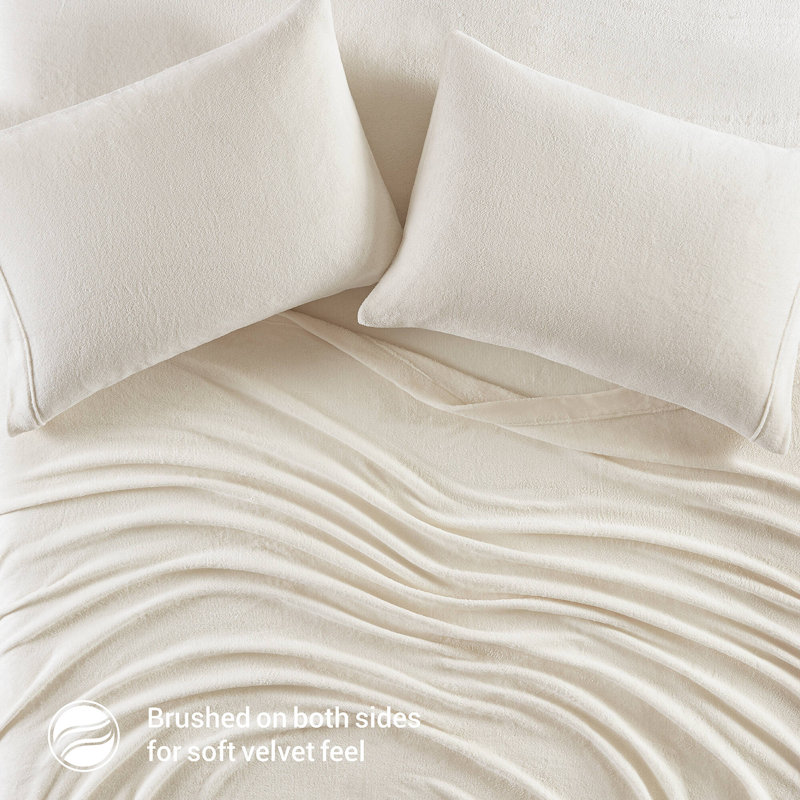 Madison Park Soloft Plush Ivory Micro Plush 4-Piece King Sheet Set, King Sheet Set with 2 Pillowcases, Ivory