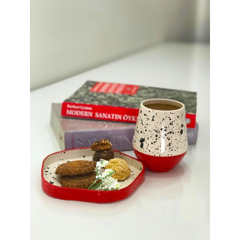 Assiette à pain et à beurre, Noir / blanc / rouge