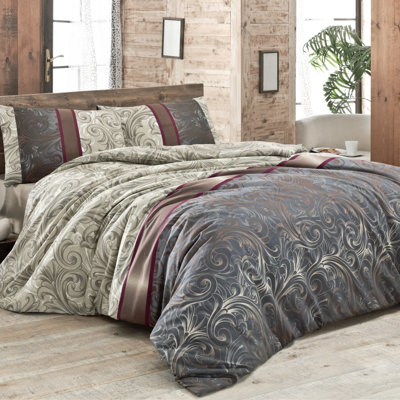 Luxurious Super King Quilt Cover Set, Cream & Black, 102.4 x 86.6 inches | 65% Cotton / 35% Polyester, 127 Thread Count | Includes 2 Envelope Pillowcases 19.7 x 35.4 inches | Easy Care, Machine Washable, Elegant Design