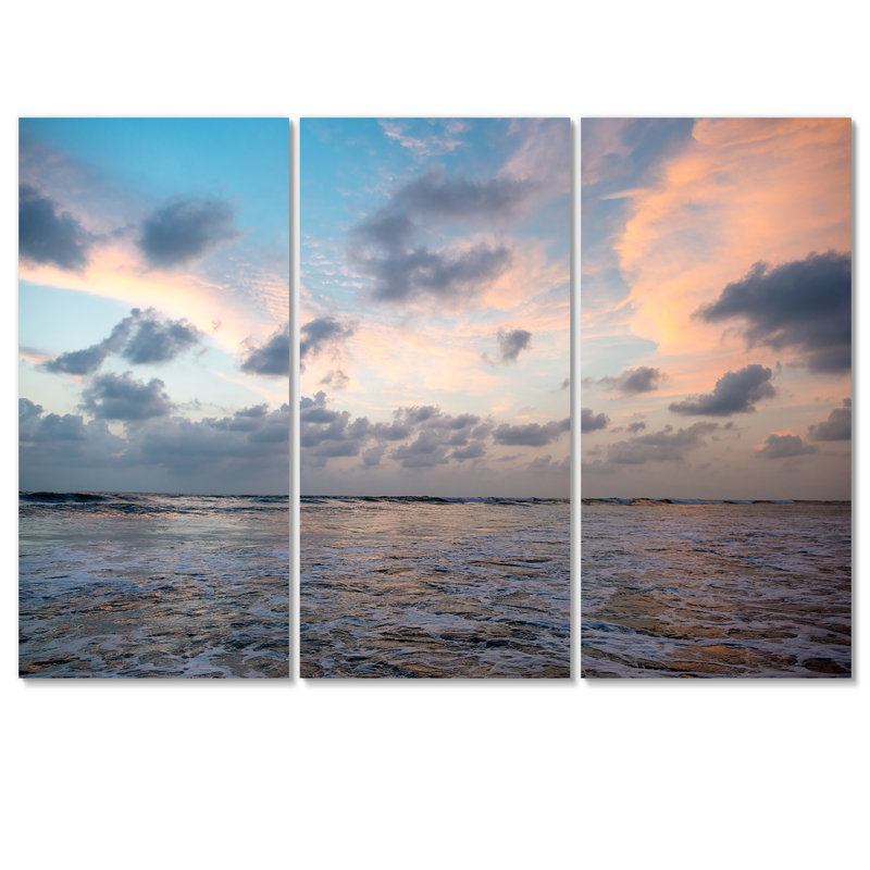 «Sunset Sky over Calm Sea I», photographie sur toile tendue 3 pièces, H 40 po x l 60 po x P 1 po