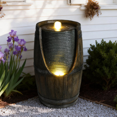 Fontaine en bois de style baril en bois avec lumières en résine et jardin en cascade pour patio