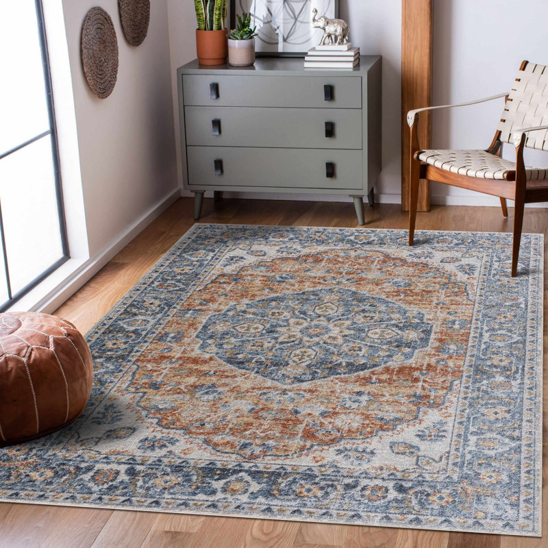 Eriyana Oriental Indoor Rug, Rectangle 6'7" x 9'
